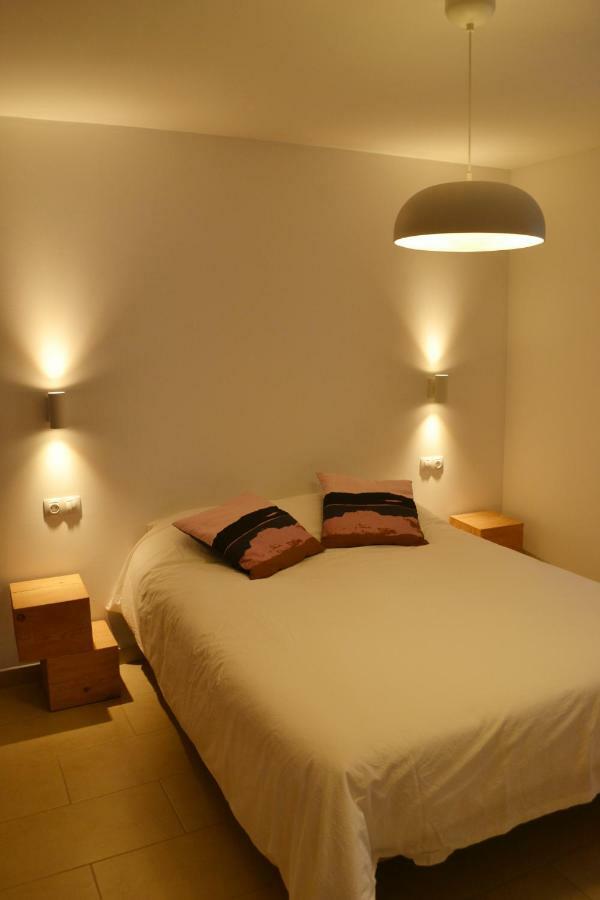 Ura Apartment Lesaka Luaran gambar